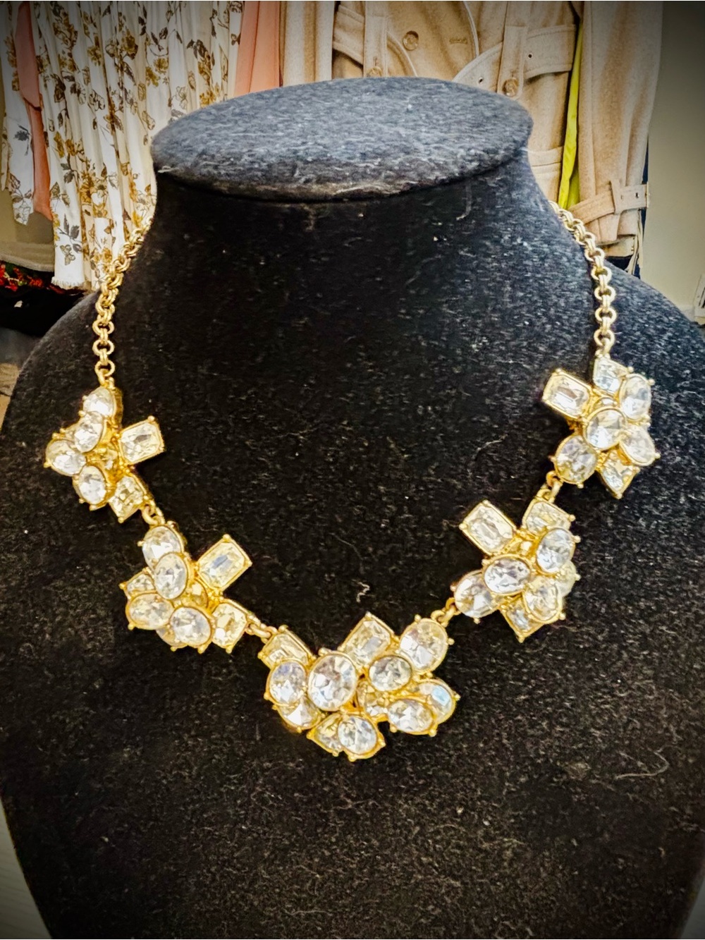 J. Crew VTG Faceted Crystal Rhinestone Geometric Cluster Statement Necklace Y2K